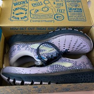 Brand new, in box, women’s size 9 Brooks Glycerin 17. Purple running shoes